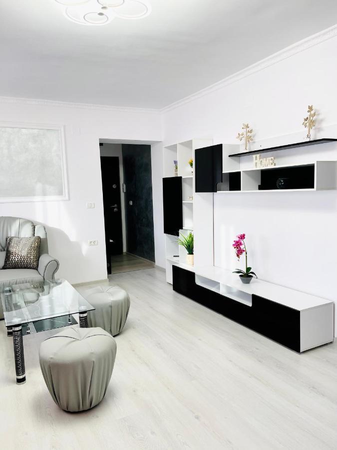 Apartament Premium Isabella 阿拉德 外观 照片